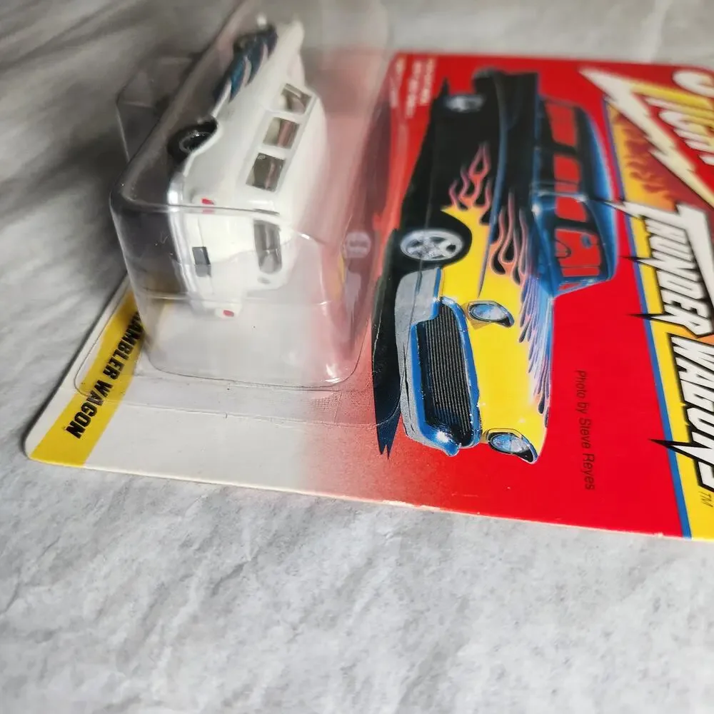 Johnny Lightning johnny lightning